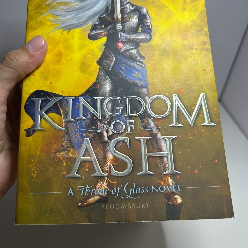 Kingdom of Ash 1st Print Paperback by Sarah J. Maas Throne of Glass - Picture 7 of 16